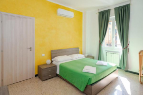 May Twins Home La Spezia